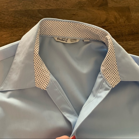 Light Blue Collared Shirt - Wrinkle Resistant - Picture 1 of 5